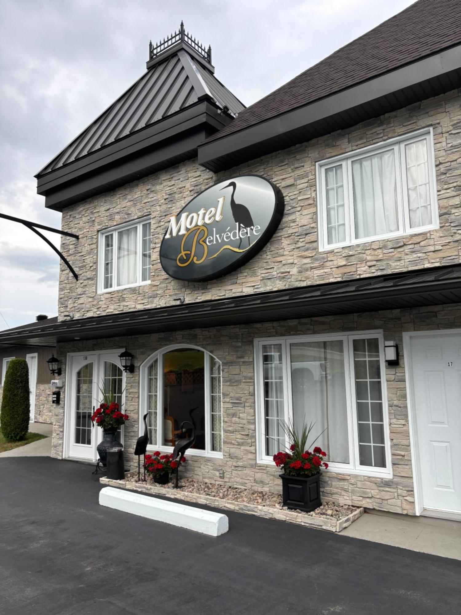 Belvedere Hotel Saint-Simeon (Capitale-Nationale)